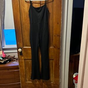 Chic Black Sleeveless Jumpsuit